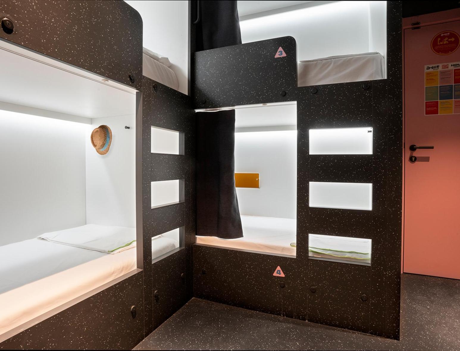 Amistat City Hostel Βαρκελώνη Εξωτερικό φωτογραφία
